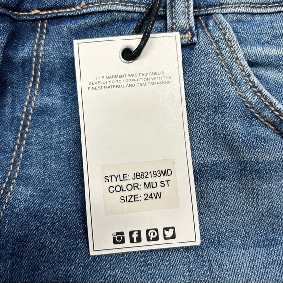 Judy Blue Jeans Womens 24W Boyfriend Fit Mid Rise Regular Wash Fade JB82193MD - Picture 3 of 5